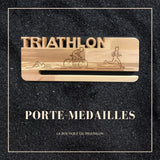 Porte-médailles Triathlon en bois de hêtre